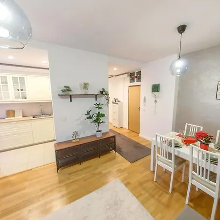 Old Town Spacious * בוקרשט